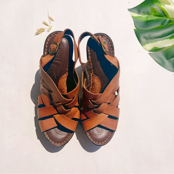 Women’s Born Platform Wedge Brown Leather Sandals‎ 7 - Picture 2 of 10